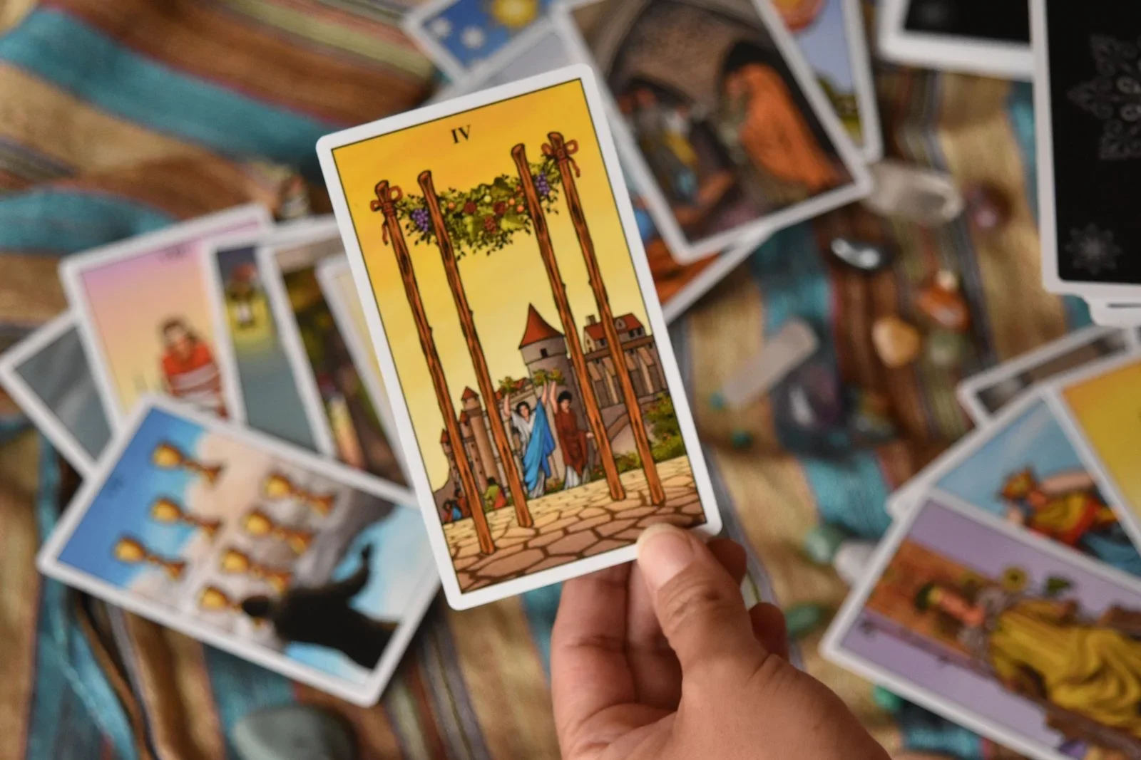 Tarot Card Predictions – How Far Can You See?